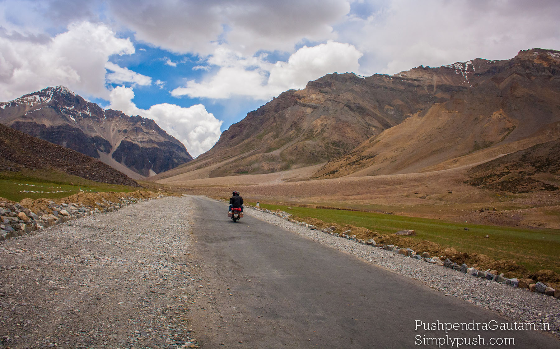 spiti-valley-road-trip-from-delhi-trip-itiniary-best-travel-photographer-india